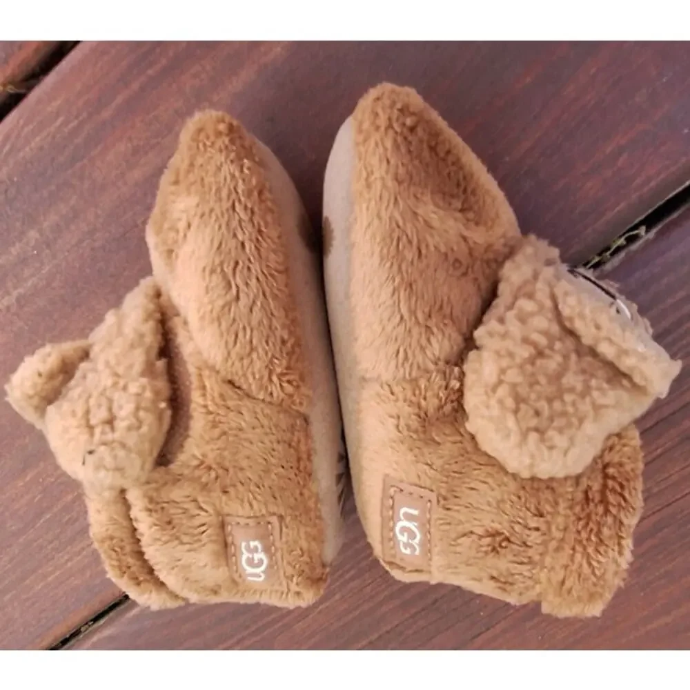UGG Bixbee Baby Koala Plushie Booties Sleepers Soft Shoes Size 02-03 S 4.5